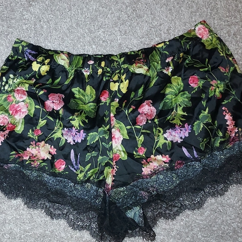 4/$18 VS floral womans pj shorts